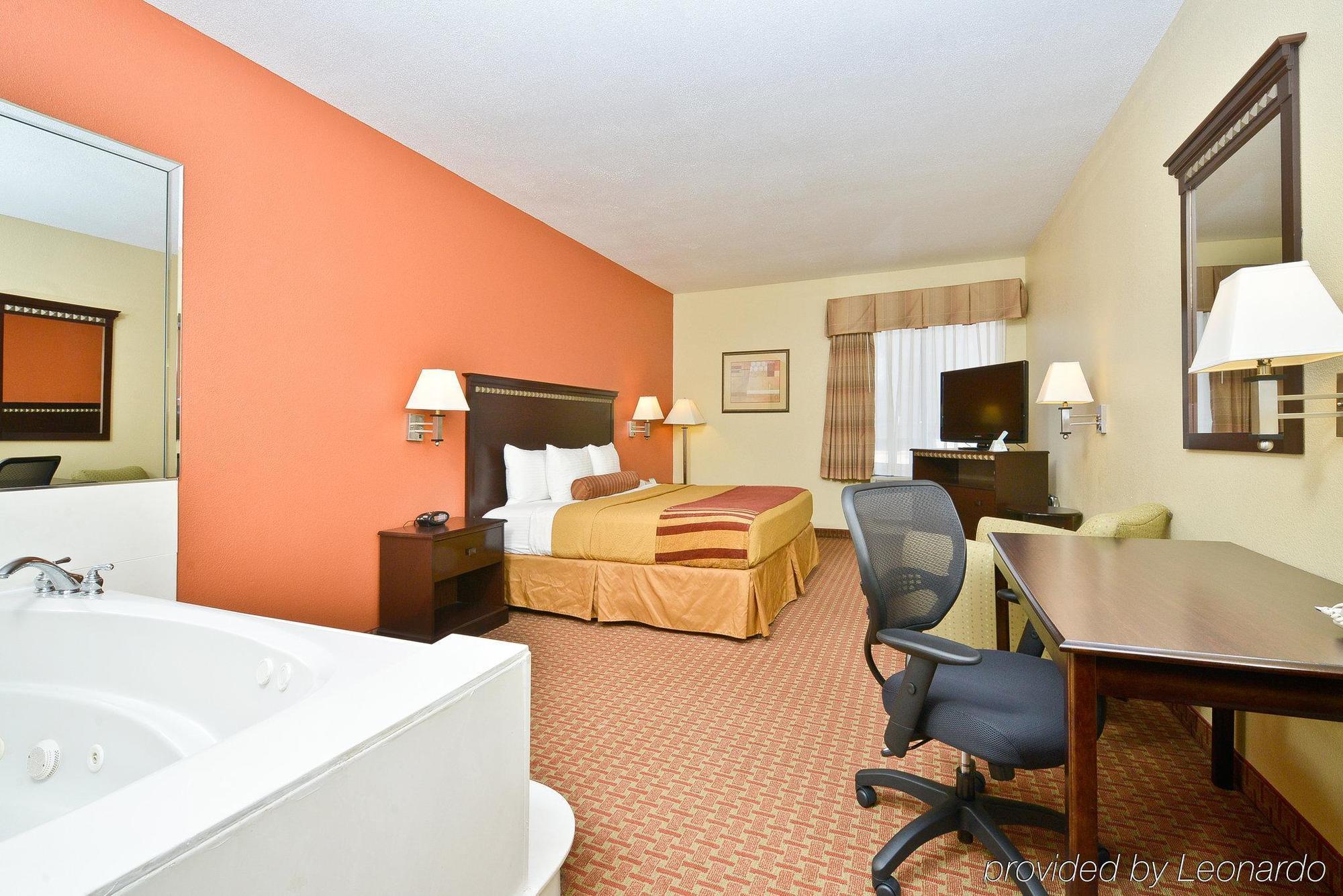 Western North Houston & Hotel