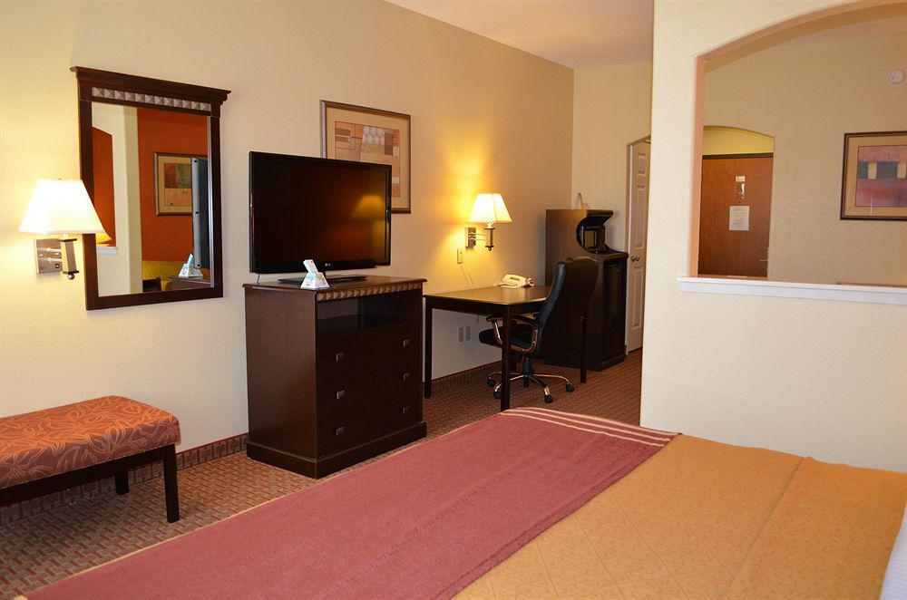 Western North Houston & Hotel
